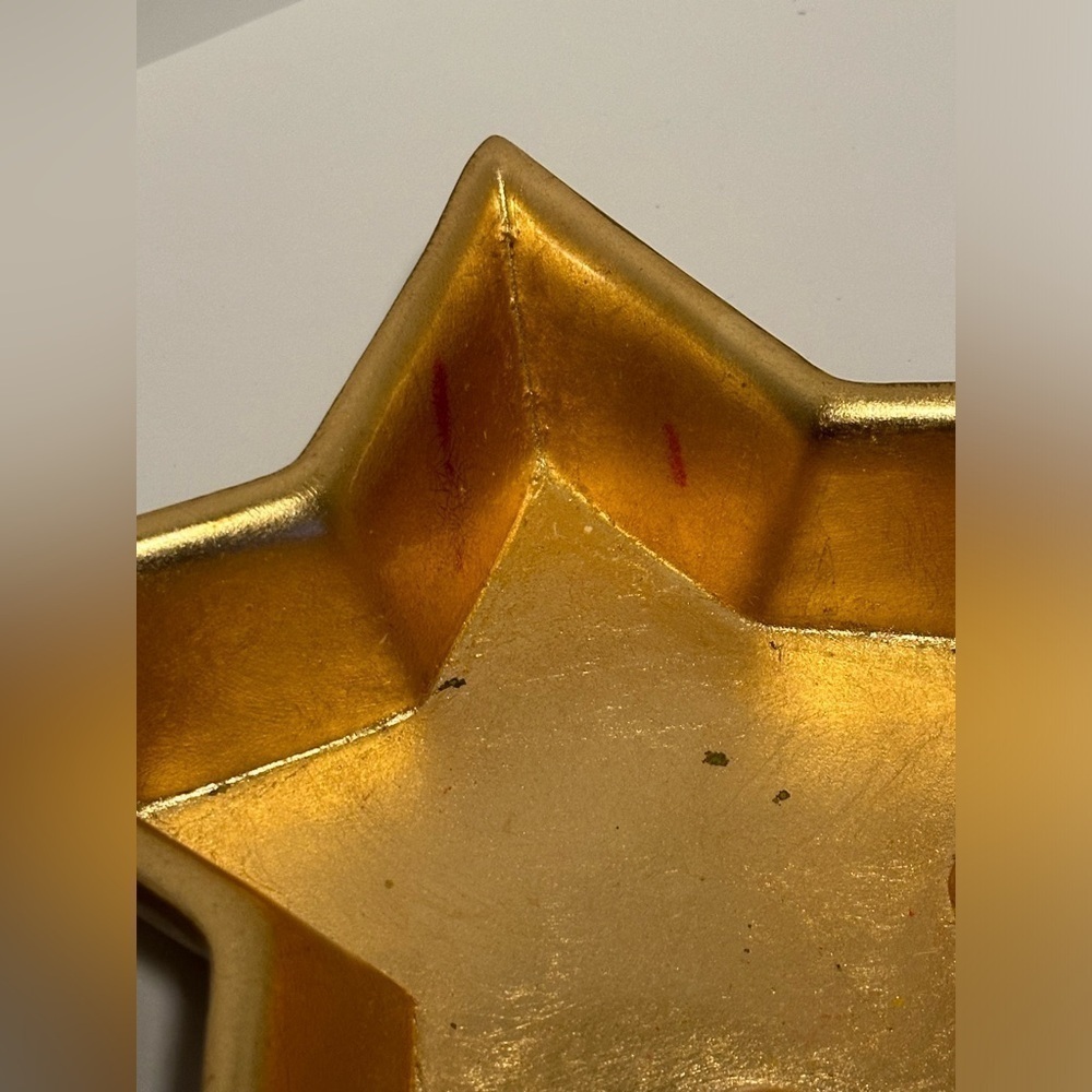 Pier 1 Gold Star Decor - Picture 10 of 11
